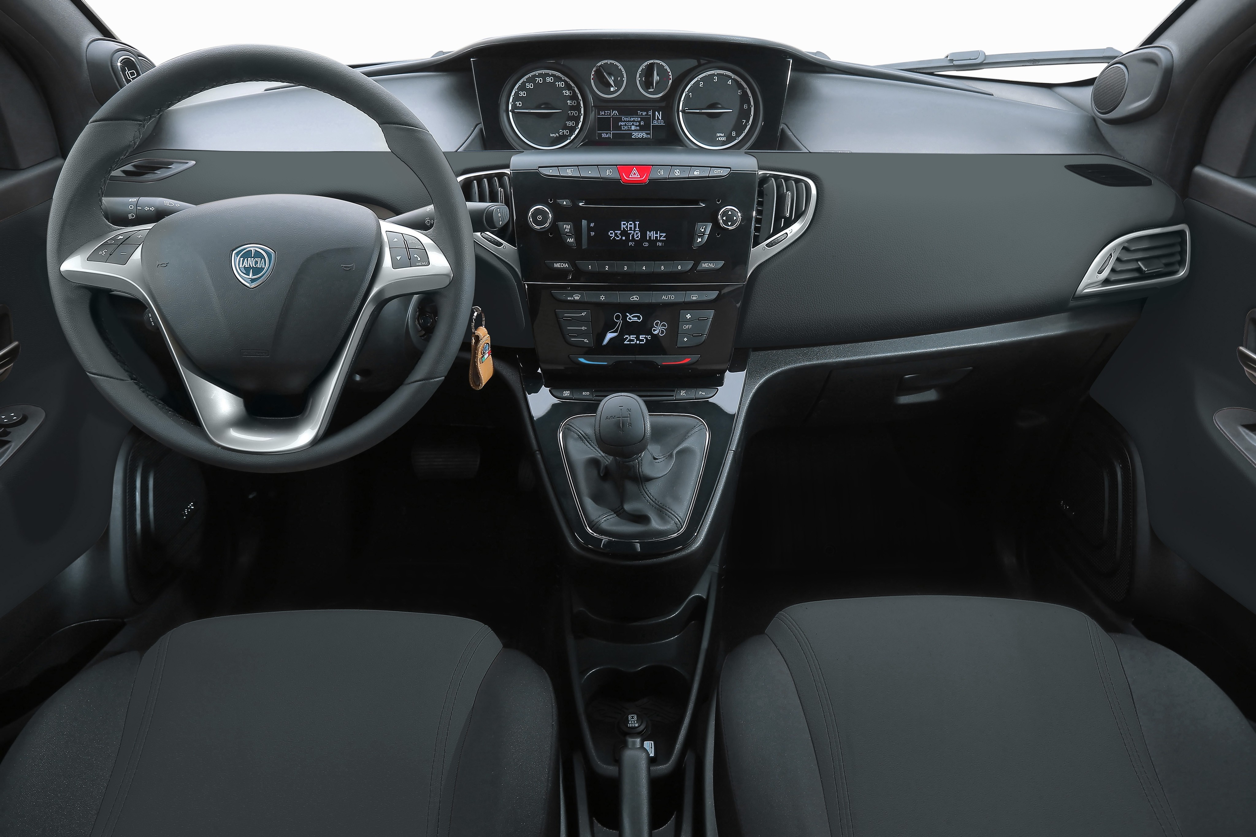 LANCIA YPSILON LANCIA YPSILON