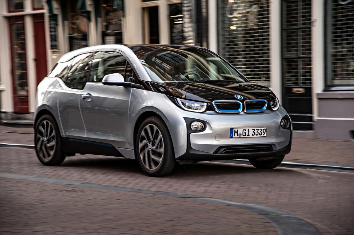 BMW i3: review, problems and specs