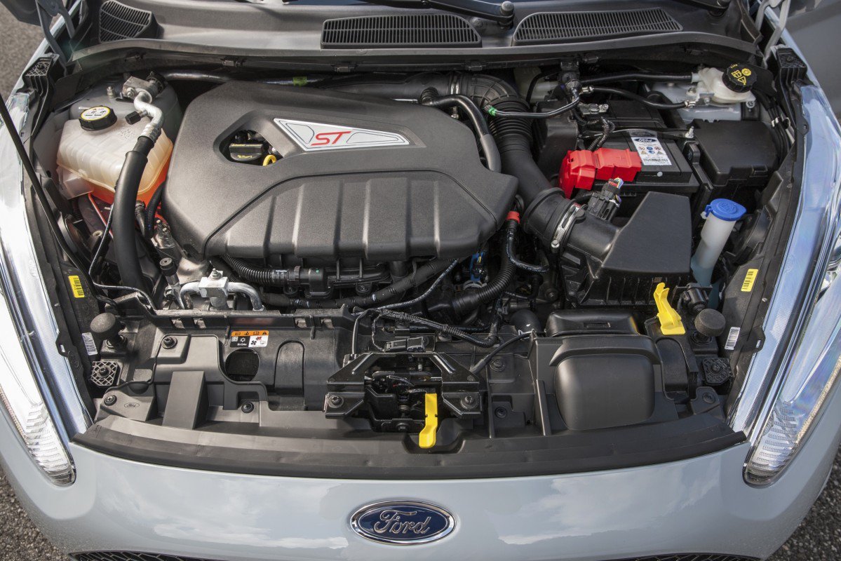 2016 Ford Fiesta St200 Test Drive Pocket Rocket