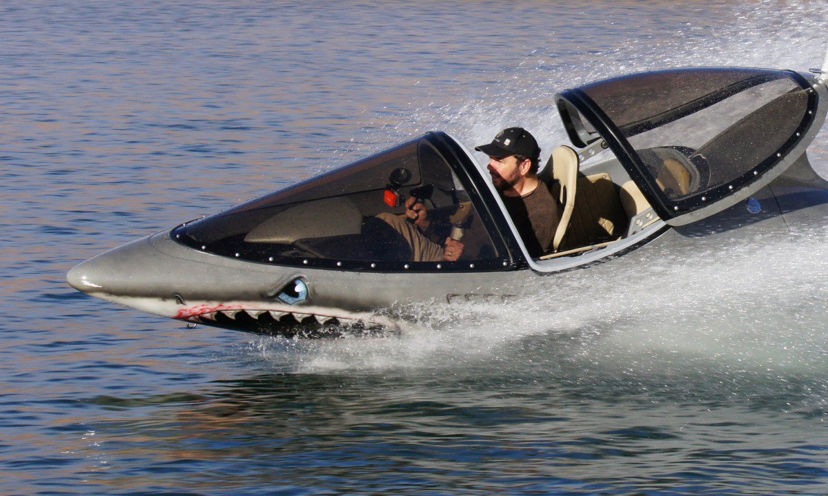 Seabreacher Is Your Own Private Mechanical Shark