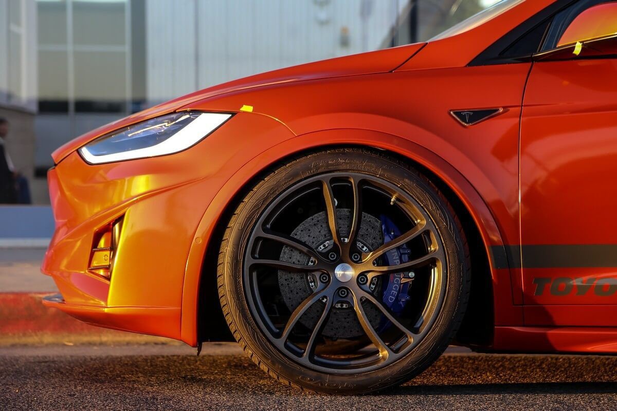 Unplugged Performance Bakes New Body Kit for the Tesla Model X