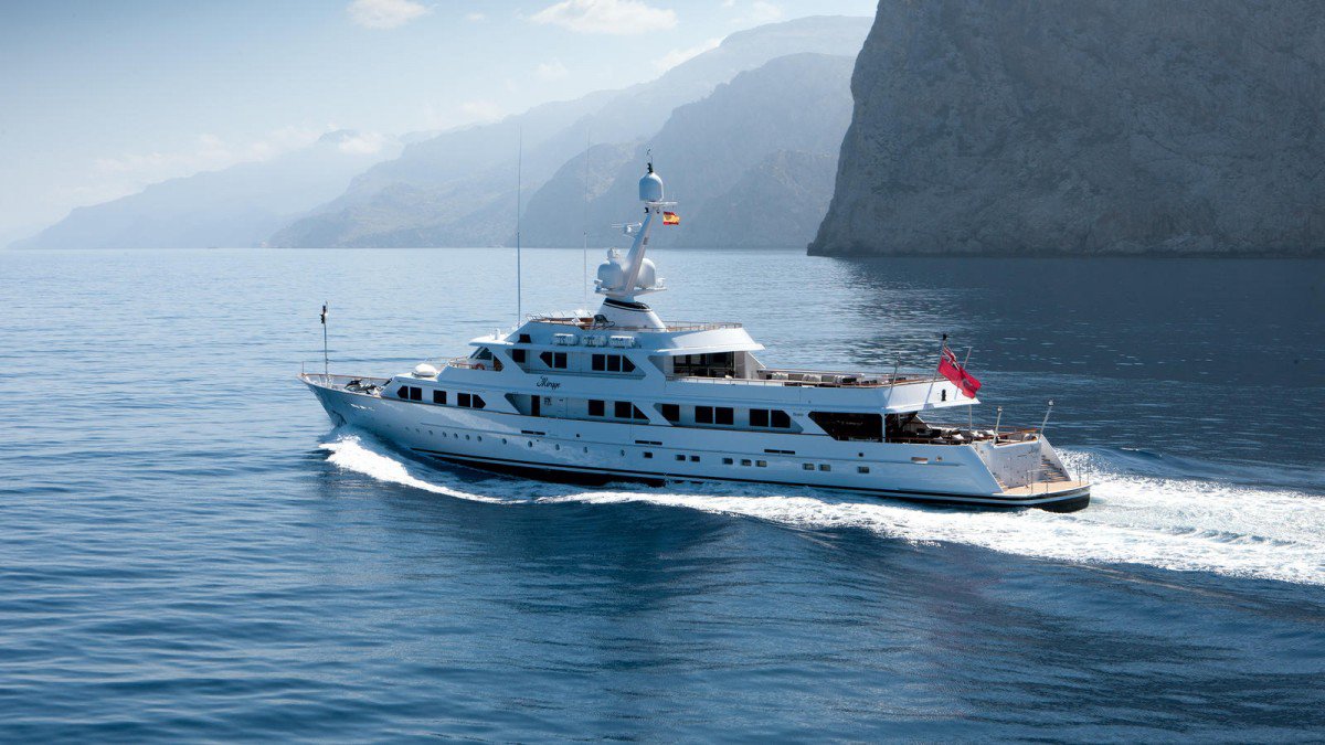 classic feadship yachts