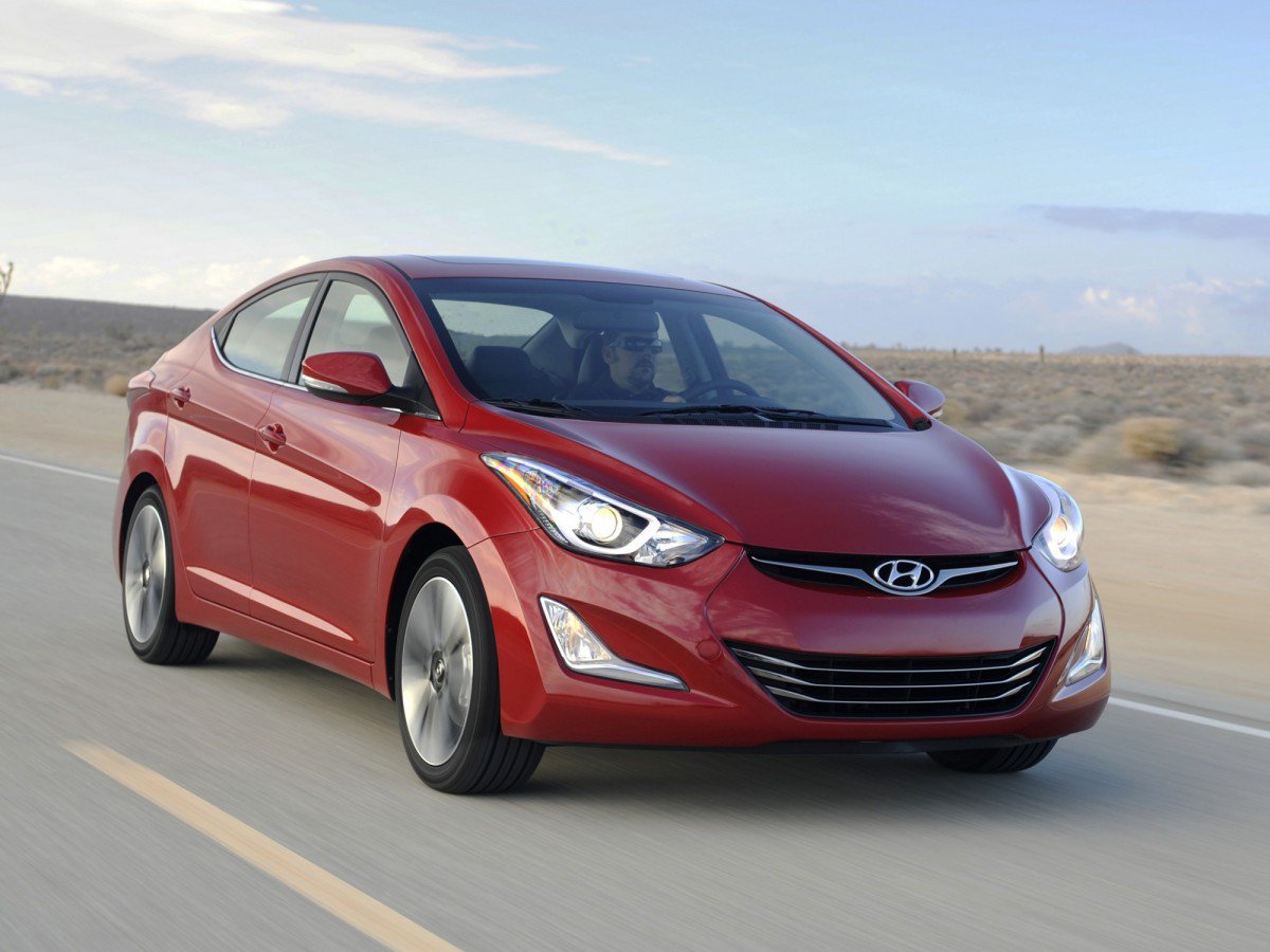 Hyundai Elantra UD/JK (2010-2016): Review, Problems, and Specs