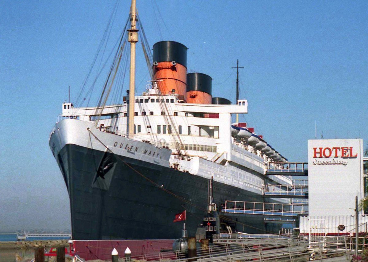 queen mary cruise ship history