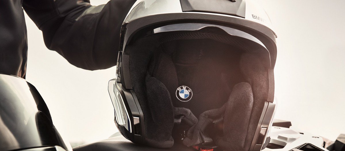 BMW System 7 Carbon. Here’s the Price