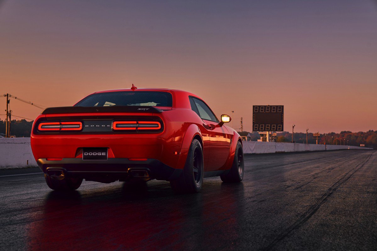 The evil one: 2018 Dodge Challenger SRT Demon debuts as fastest quart...