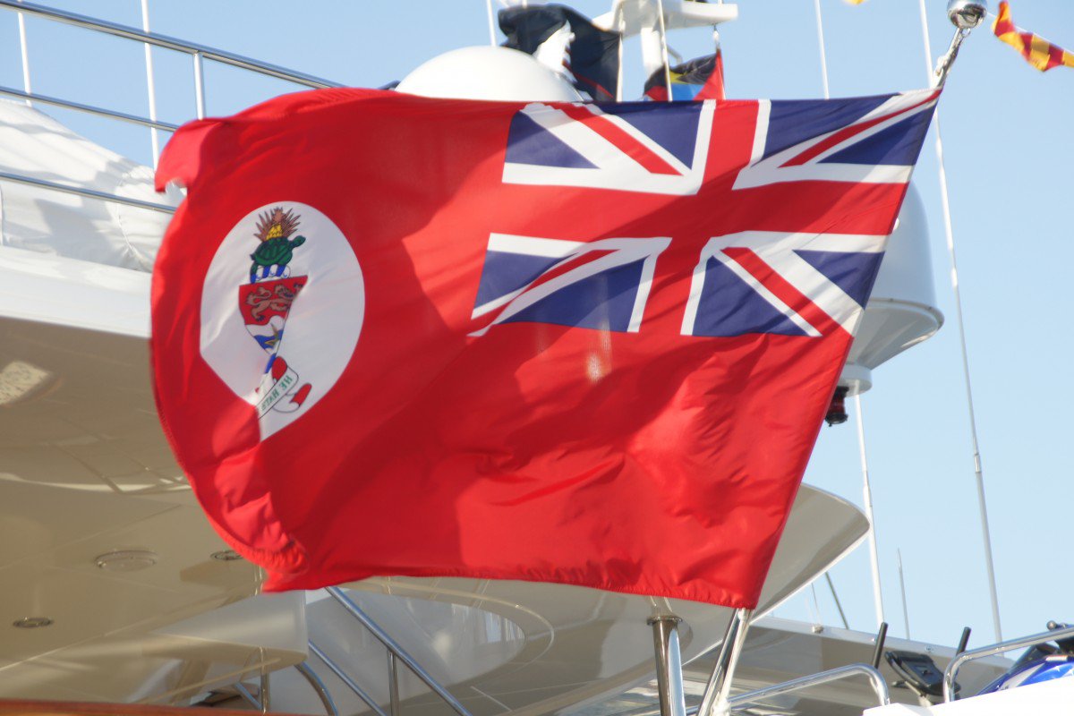 red ensign large yacht code