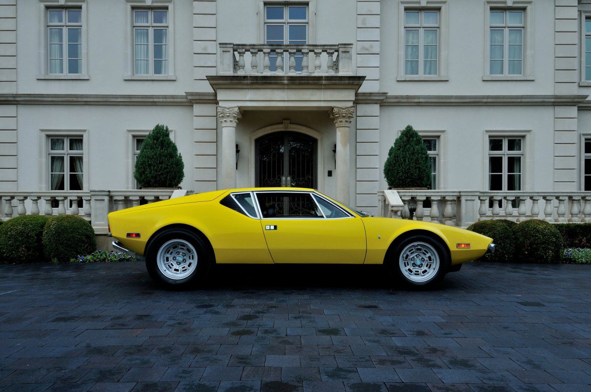 Six beautiful Italian sports cars that packed American V8 ...