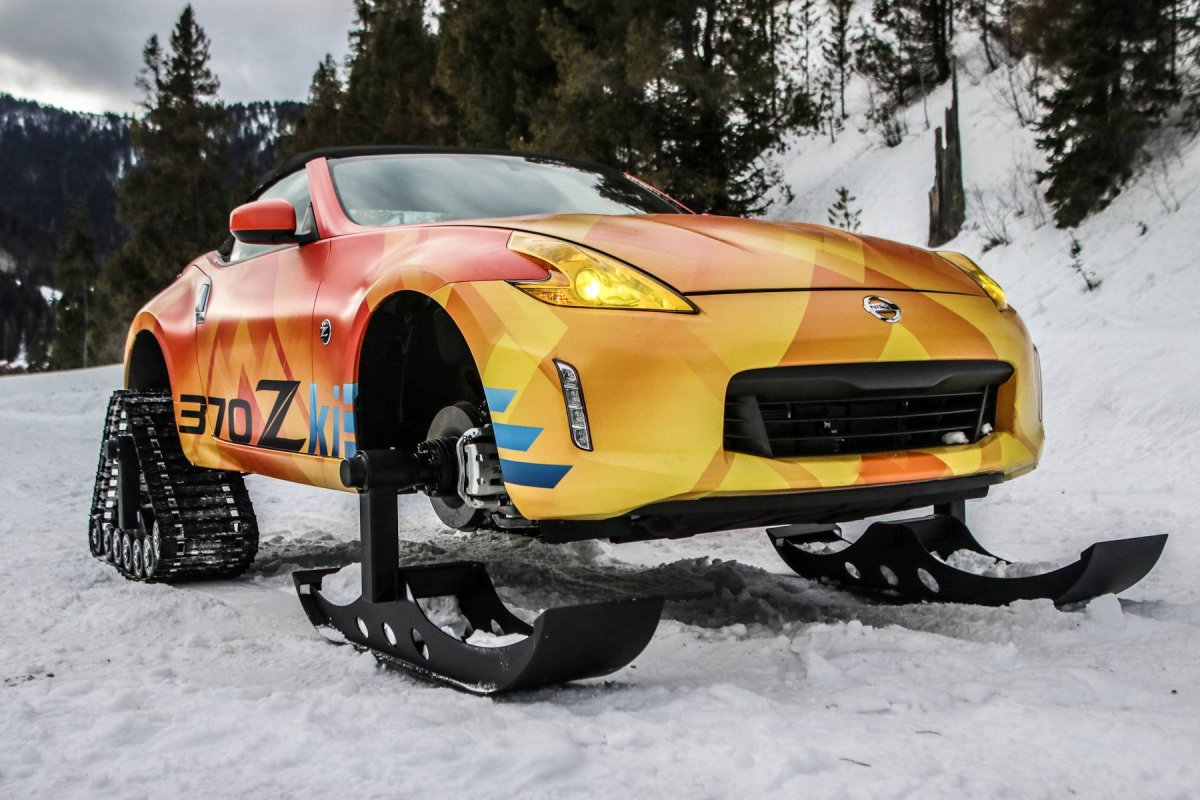 Nissan fits skis and snow tracks to a 370Z Roadster for 2018 Chicago