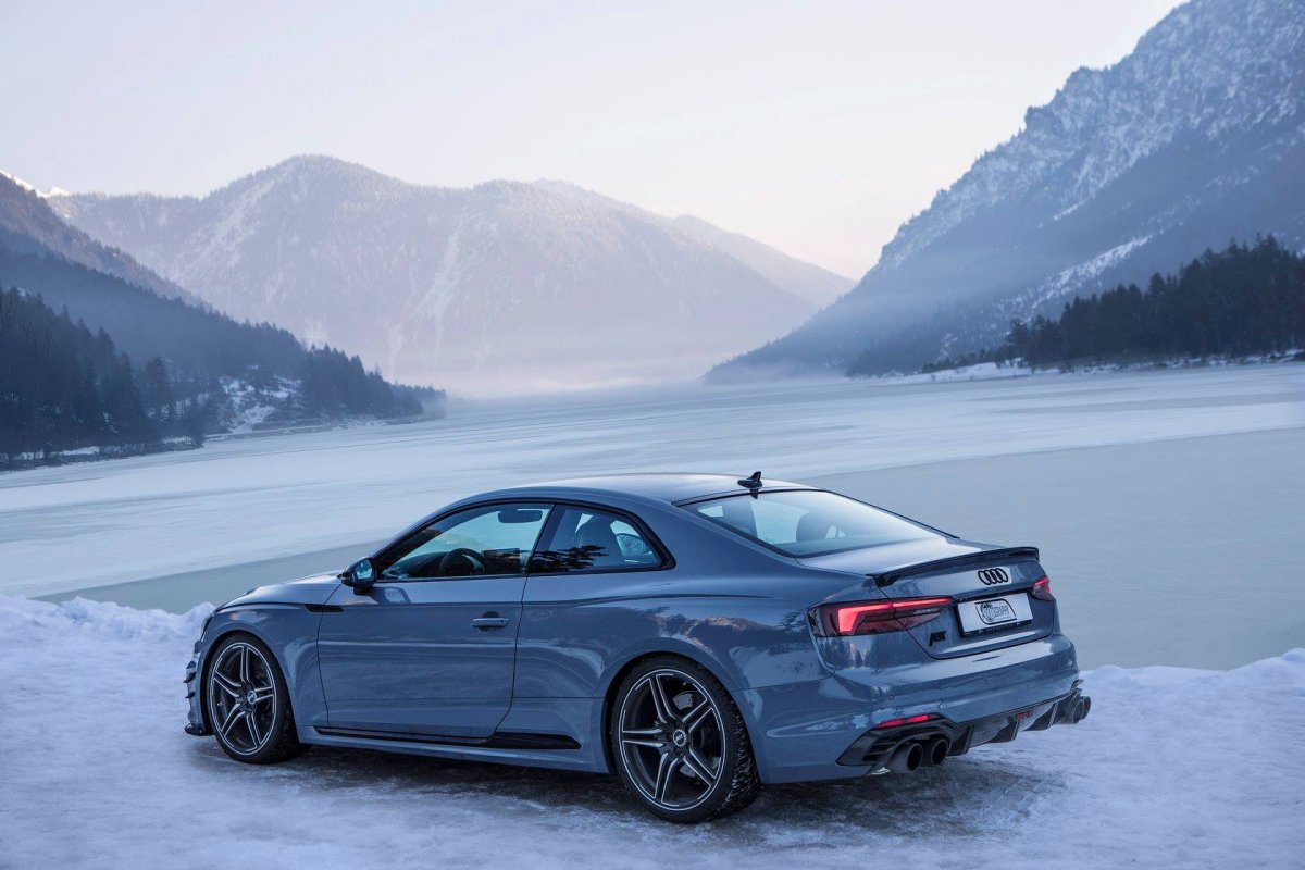 Audi rs5 Snow