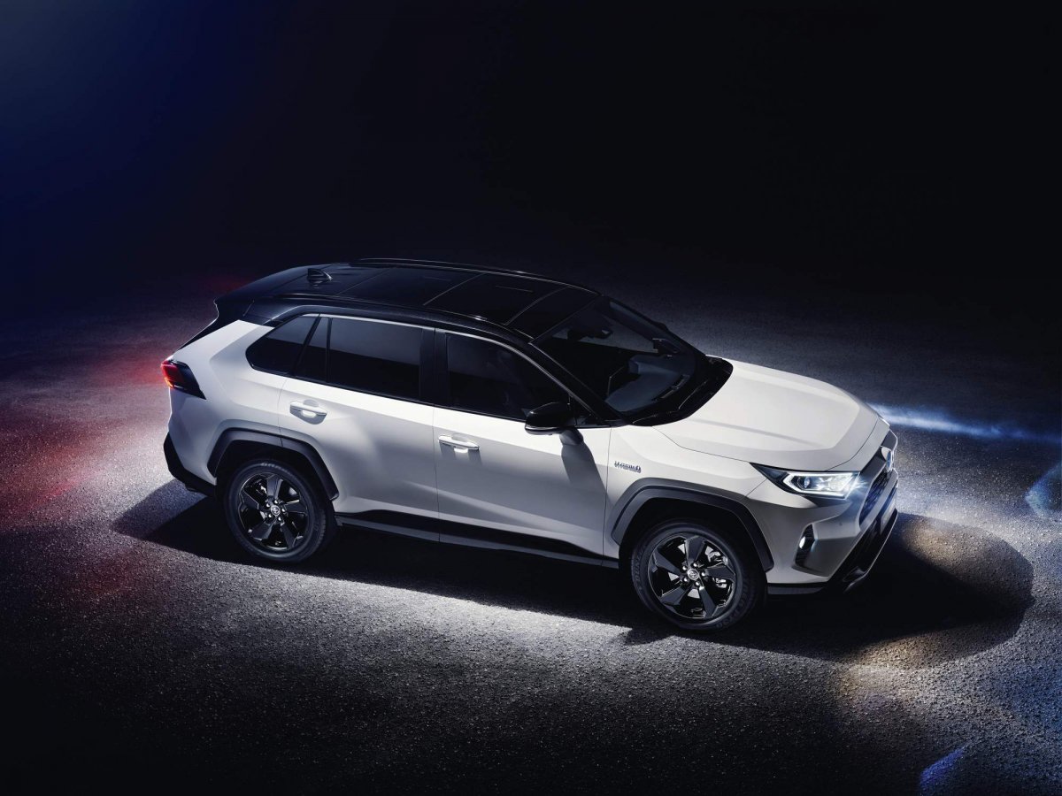 Toyota shows allnew 2019 RAV4 in European specification