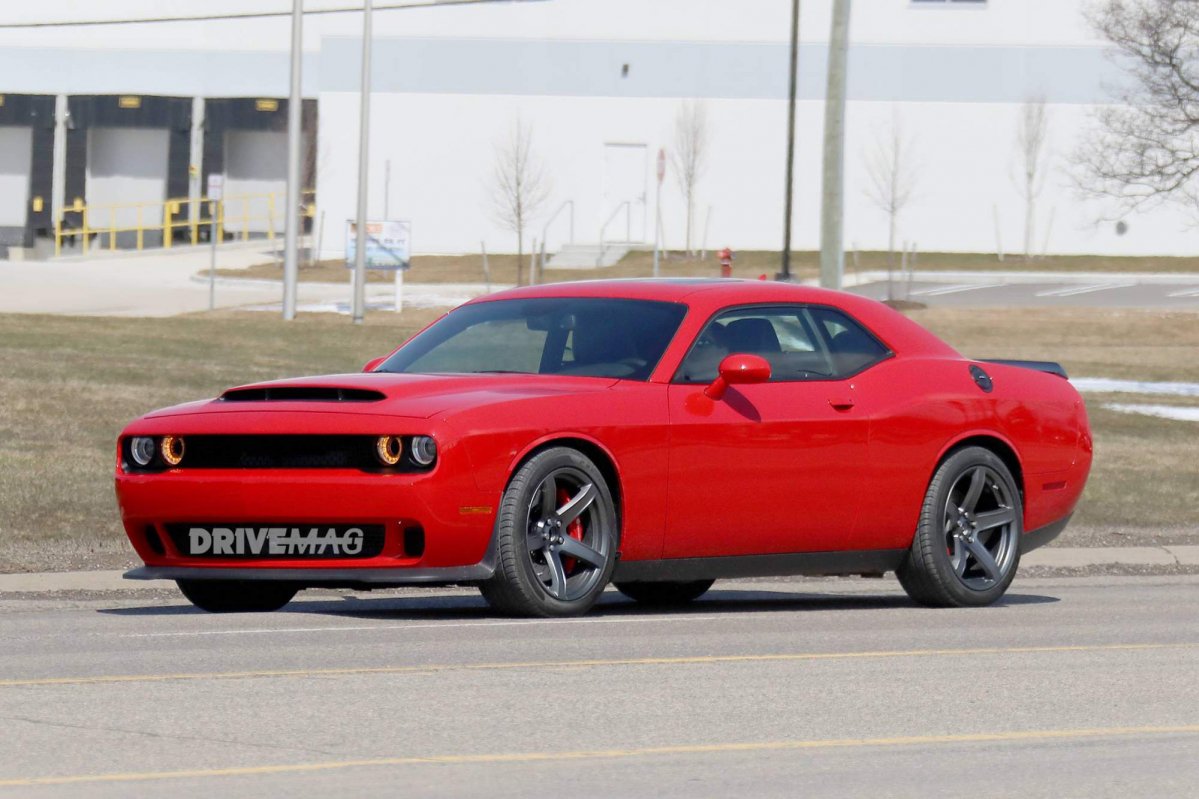 Dodge Challenger srt 2019