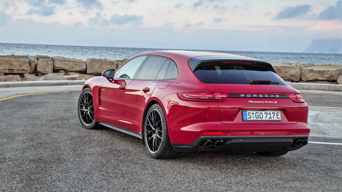 5 best, money is no object, fast family cars