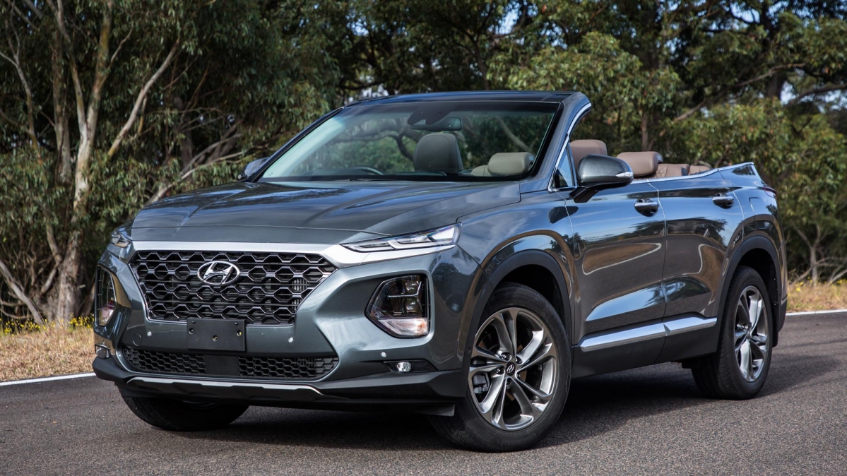 Hyundai Santa Fe Cabriolet Is World S First 7 Seat Suv